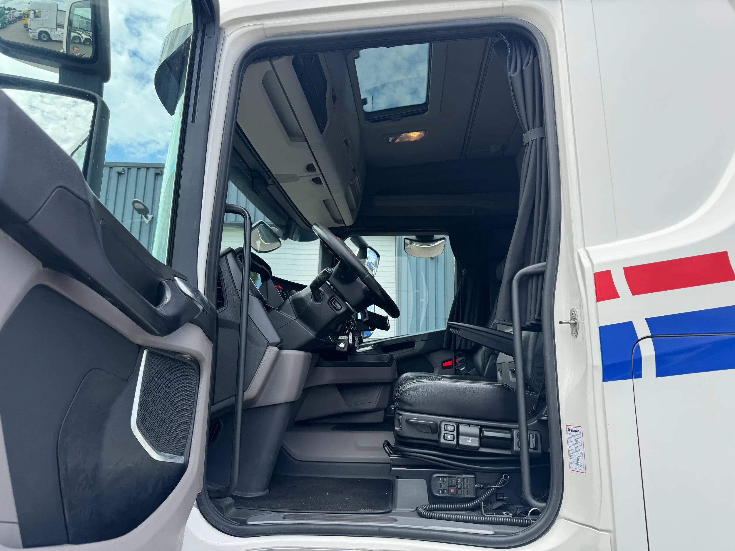 Scania R 2018 - R580 V8 6x2 Boogie Full Air Retarder *624Tkm*Low Roof* afbeelding 11