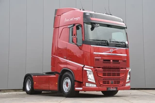 Volvo FH 2018 - 460 Globe 4x2 - NEW TACHO - RETARDER - 663 TKM - FULL AIR - DYNAMIC STEERING - LEATHER SEATS - 2 x FUEL TANKS - XENON - TOP CONDITION - afbeelding 2 miniatuur