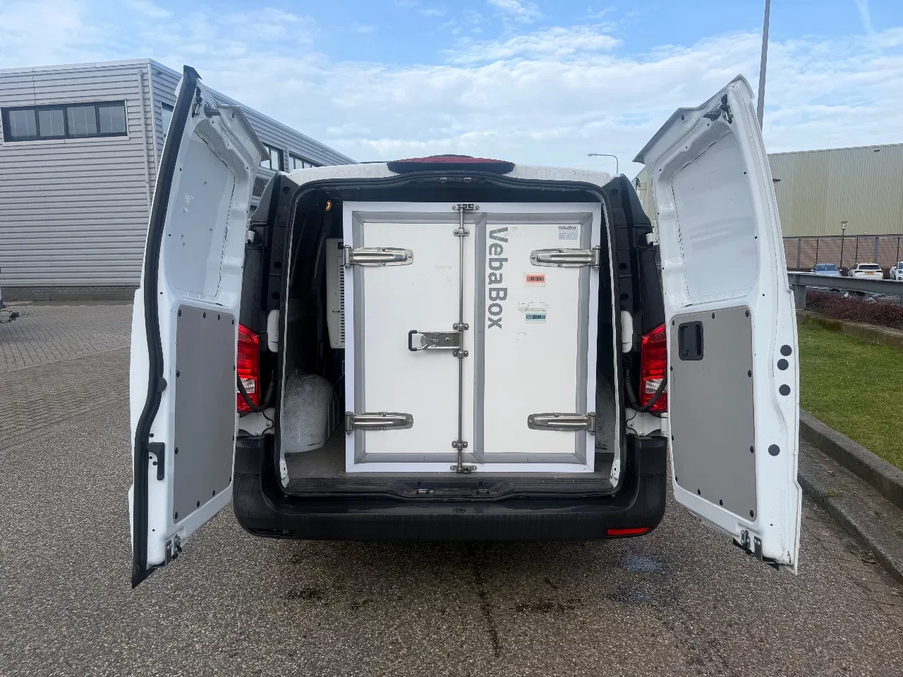 Mercedes-Benz Vito 2021 - 110CDI L3H1 VEBA KOELBOX Airco Cruisecontrol EURO 6 Bild 5
