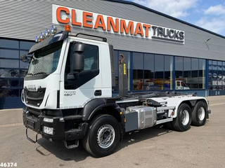 Iveco Trakker 2014 - AD260T45 6x4 Euro 6 Full steel Just 213.482 km! image 2