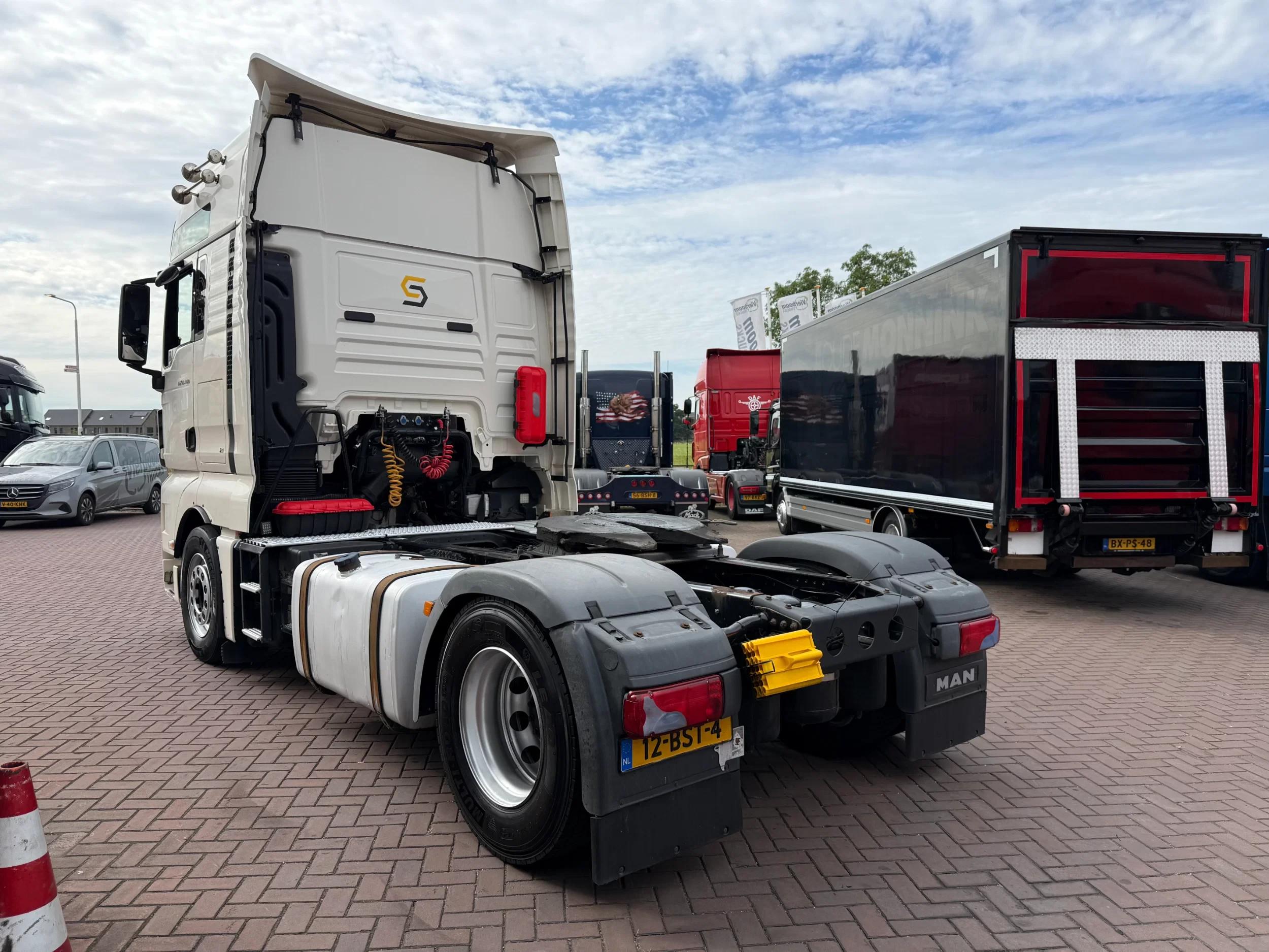 MAN TGX 2015 - TGX 18.440 XXL / Retarder / Night airco / Smart tacho / APK 3-2027 afbeelding 3