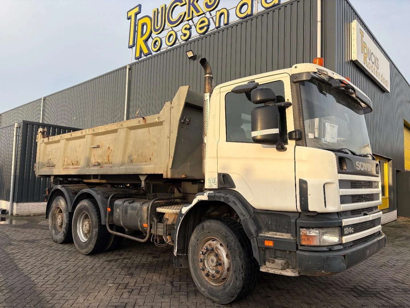 Scania 124 2000 afbeelding 1