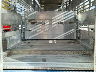Pezzaioli N/A 2026 - New 3 stock livestock trailer 95.4M2 - Water & Ventilation - Lifting floors - Lifting roof - Lift axle immagine 21