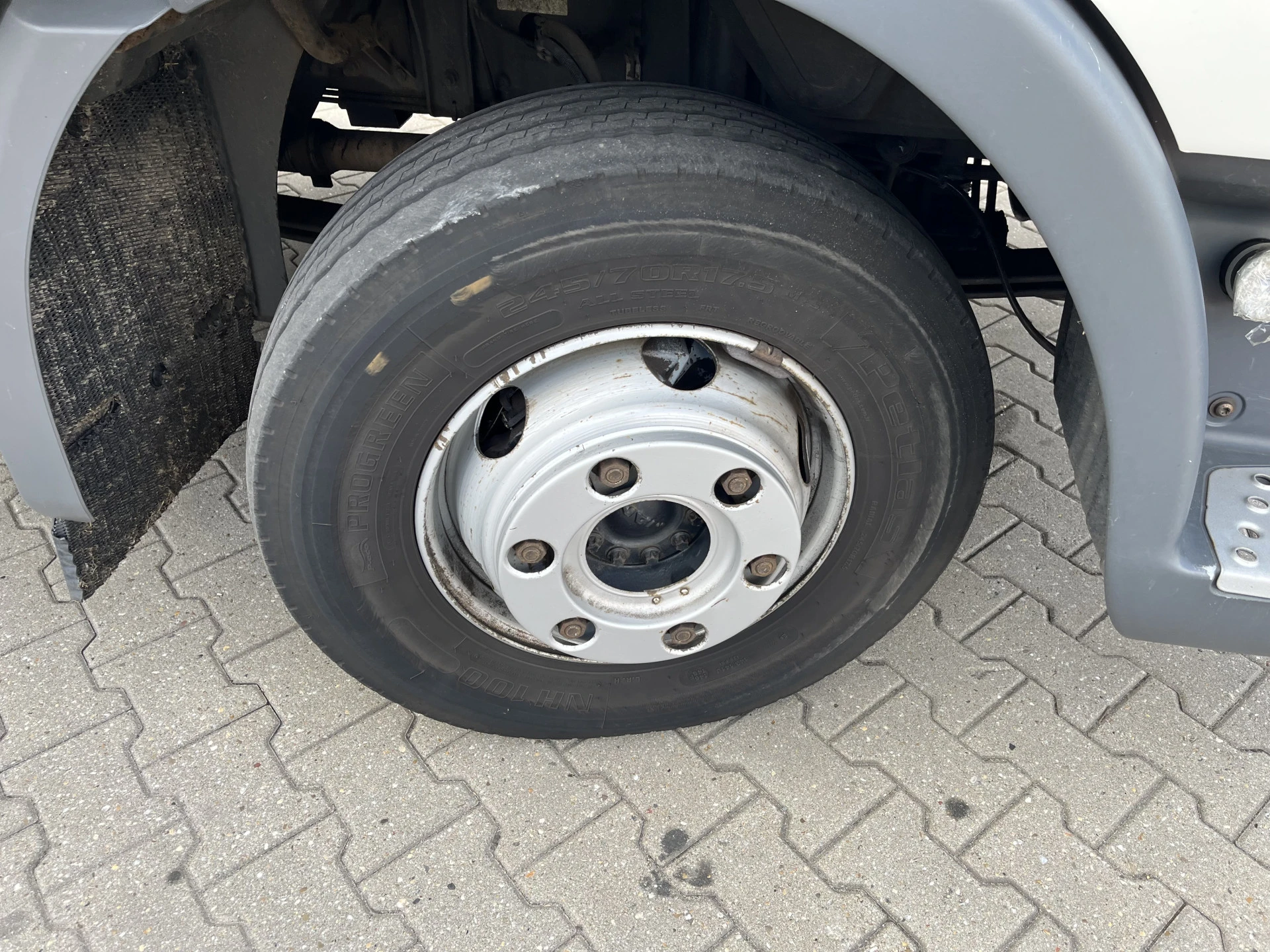 MAN TGL 2007 - 12.180 / 781 dkm / Oil Leak / Gearbox Problem afbeelding 10