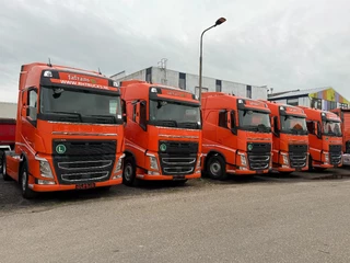 Volvo FH 460 4X2 EURO 6 SKIRTS I PARK COOL