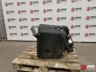 Mercedes-Benz N/A - Occ AdBlue tank 95L met pomp imagem 1