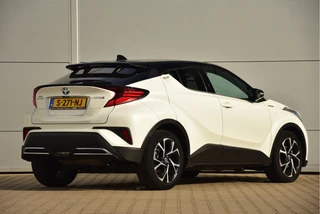 Toyota C-HR 2021 - 2.0 Hybrid Bi-Tone afbeelding 2 miniatuur