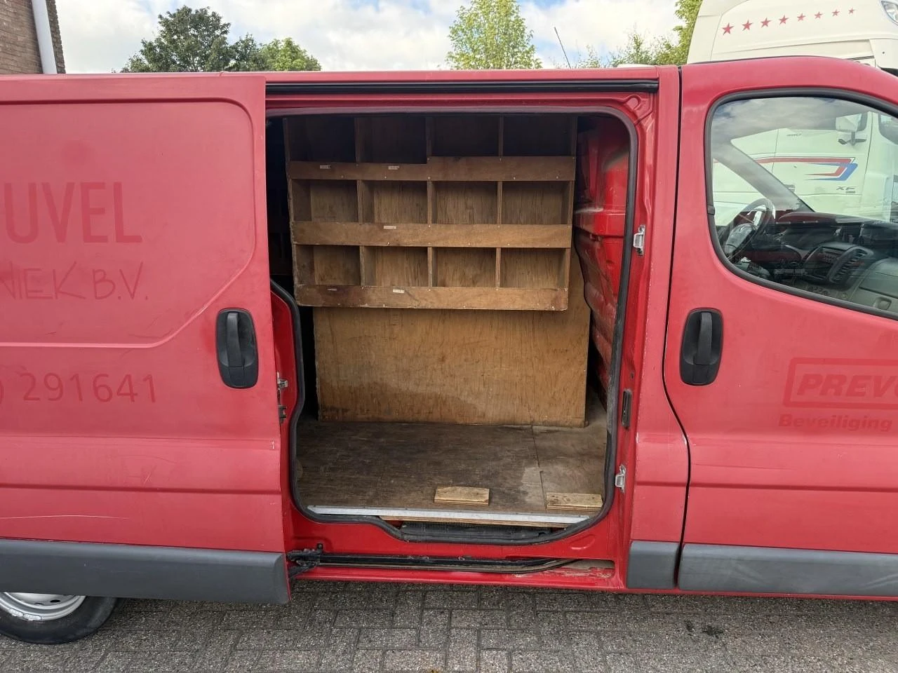 Renault Trafic 2009 - T29 L2/H1 2.0 DCI 66KW E4 afbeelding 18
