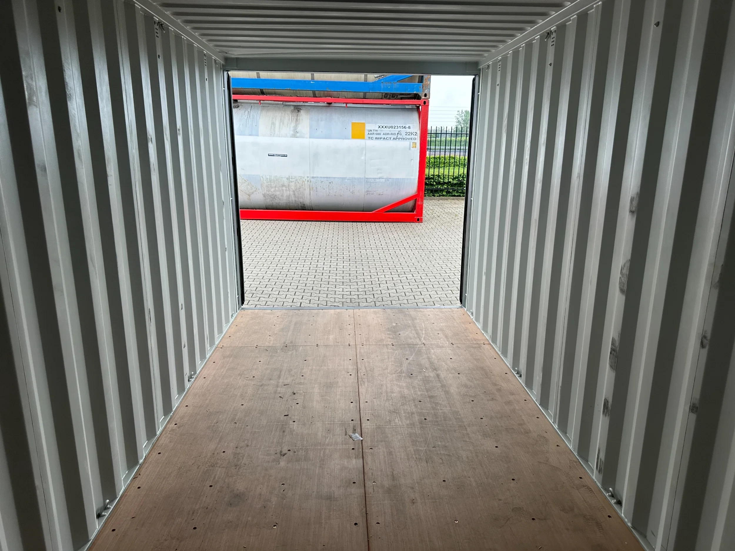 2026 - NEW (ONE-WAY) 20FT ISO DV 8'6" STANDARD container, 6x available obrázek 9
