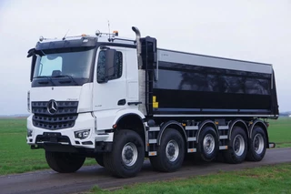 Mercedes-Benz Arocs 5048 N/A - 10x8 50-ton midlift met Hyva kipper te koop