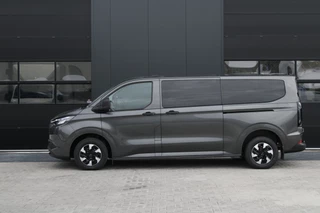 Ford Transit Custom 2026 - 340 2.5 PHEV L2H1 Kombi Trend 9 zits - 2x Schuif - Navi - Trekhaak - LED - Stoel-stuurverwarming - Prijs exclusief BTW - Rijklaar image 10