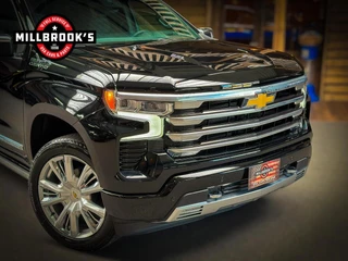 Chevrolet Silverado 2024 - High Country 6.2 V8 420 PK изображение 5