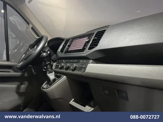Volkswagen Crafter 2021 - 2.0 TDI 177pk L4H3 L3H2 Euro6 Airco | Camera | Navigatie | Apple Carplay | 3000kg Trekhaak obrazek 12