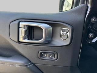 Jeep Wrangler 2022 - Unlimited 4xe plug-in 380 Sahara afbeelding 41