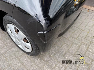 Toyota Aygo 2011 - 1.0-12V Now bild 14