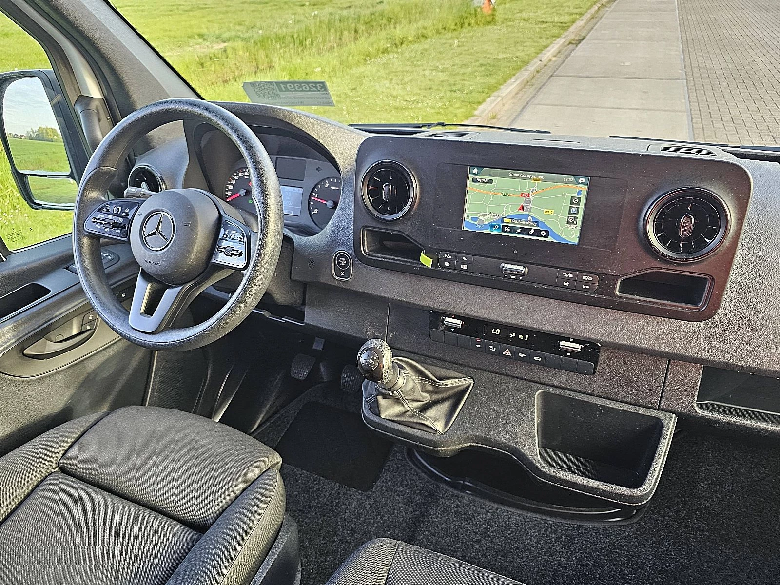 Mercedes-Benz Sprinter 2023 - 317 Bild 8