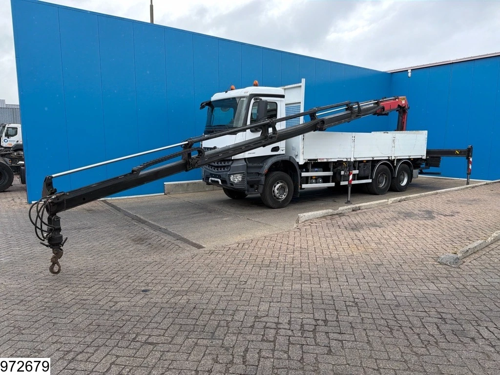 Mercedes-Benz 2015 - Arocs 2636 6x4, EURO 6, Retarder, Palfinger, Remote изображение 2