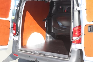 Mercedes-Benz Vito 2024 - 116 CDI Aut. L3 Dub. Cab. 4X4 |AIRCO/MBUX/CAMERA |Certified afbeelding 3 miniatuur