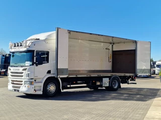 Scania P 2015 - P280 4x2 - Box with sidedoors - Loadlift - Full air - 5.70 WB - Euro 6 obrazek 27