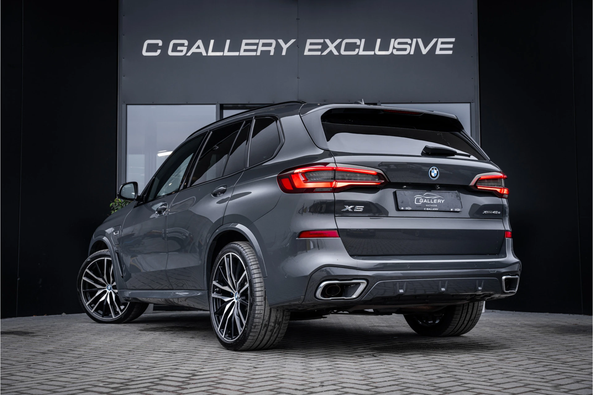 BMW X5 2022 - xDrive45e High Executive afbeelding 5