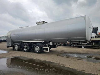 Magyar S43 EDD | MILK/ FOODSTUFF | 36000 LTR | 2  STEERING AXLE'S | DISC BRAKES. 2013 - N/A изображение 1