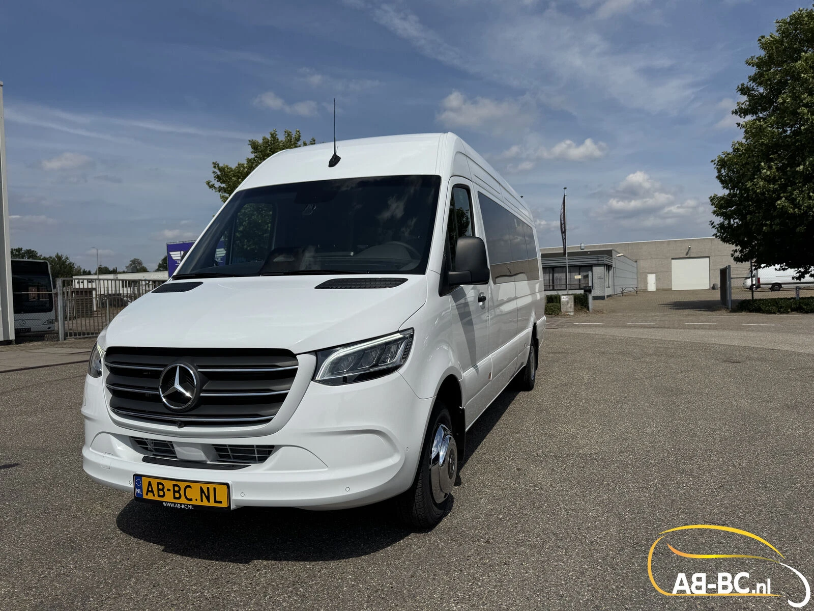 Mercedes-Benz Sprinter 2026 - Transfer 45, 21 Seats, Euro 6, Original German Product afbeelding 9