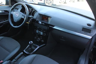 Opel Astra 2007 - TwinTop 1.8 140PK Cosmo ECC 17'' LMV NL-AUTO bild 16
