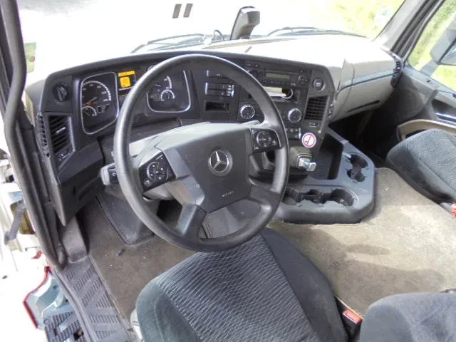 Mercedes-Benz Actros 2014 - 2336 LL 6X2 EUR 6 obrázek 8