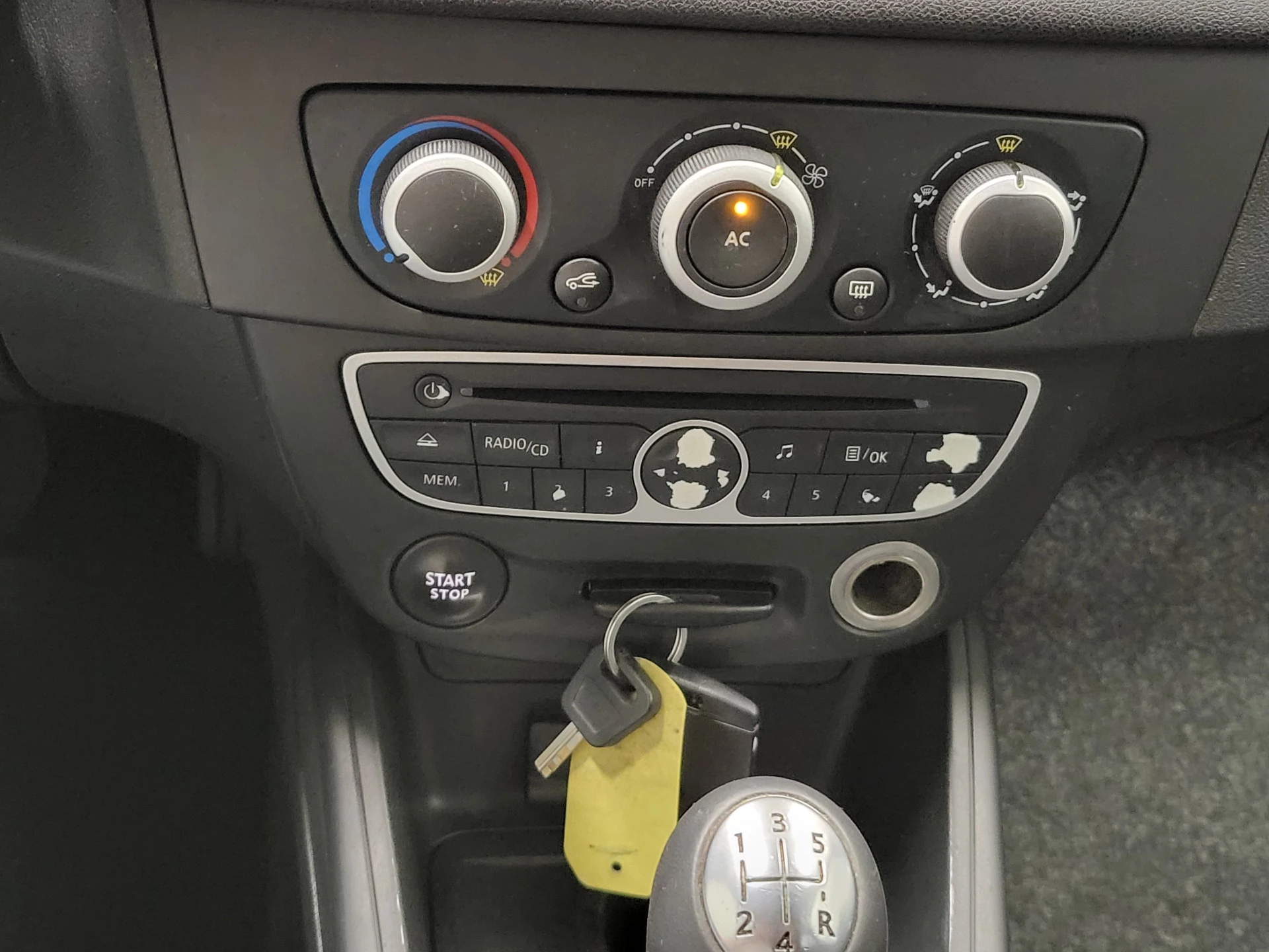 Renault Mégane 2011 - 1.5dCi Airco Grijs kenteken Marge! Bild 13