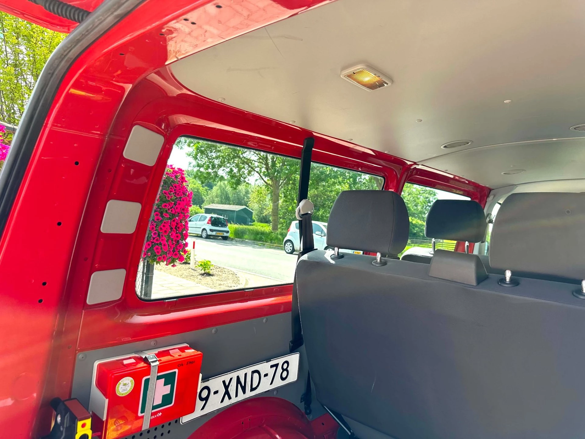 Volkswagen Transporter 2014 - Kombi 2.0 TDI L2H1 9 Persoons AUTOMAAT MARGE afbeelding 55