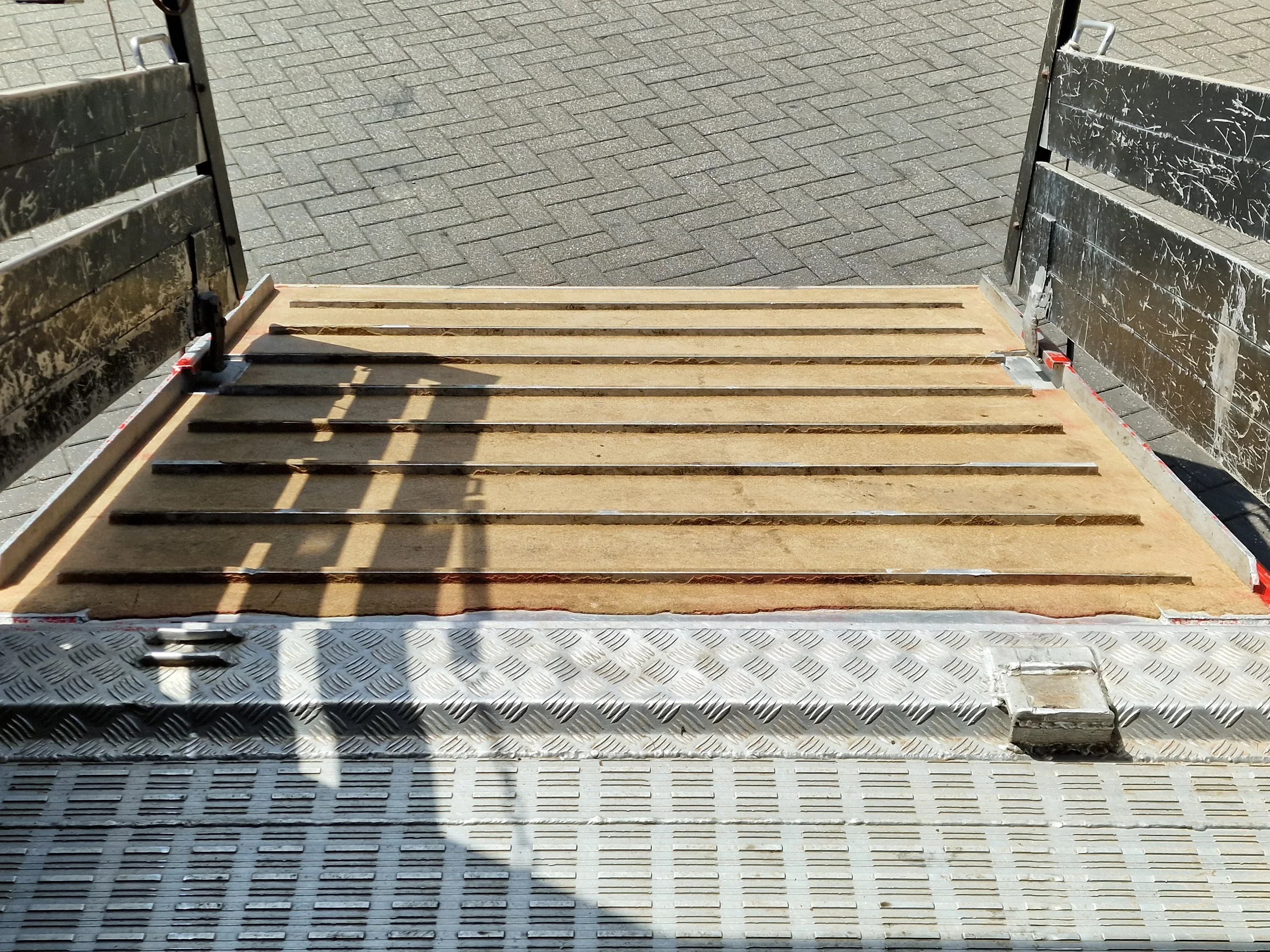 Iveco Eurocargo 2018 - 75.190 - Finkl Livestock 1 deck - 9.07 M 2 - Air suspension - Euro 6 obrázek 32