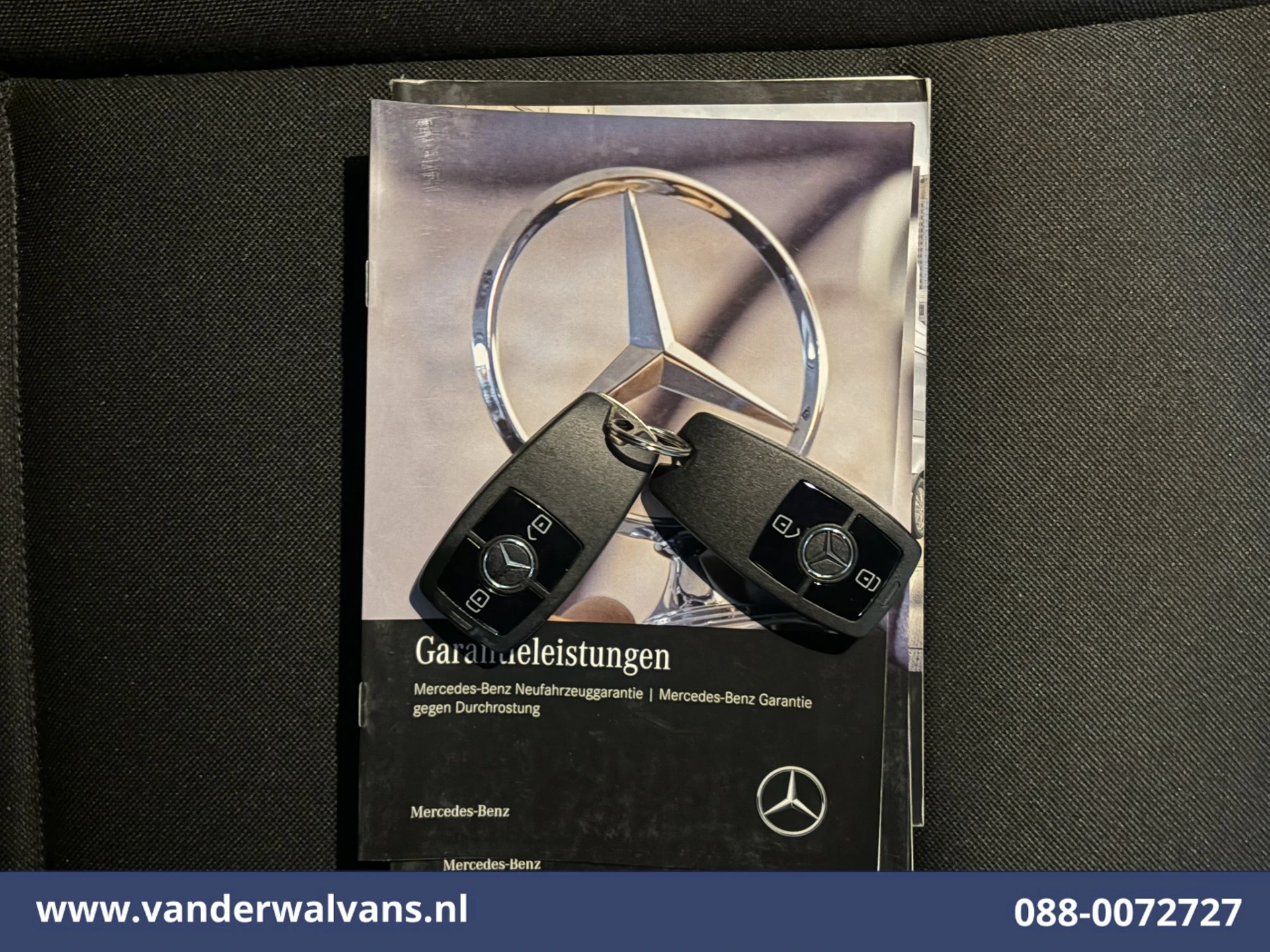 Mercedes-Benz Sprinter 2023 - 317 CDI 170pk L3H2 Euro6 Airco | 360 Graden Camera | Navigatie | Apple Carplay | Chauffeursstoel obrázek 24