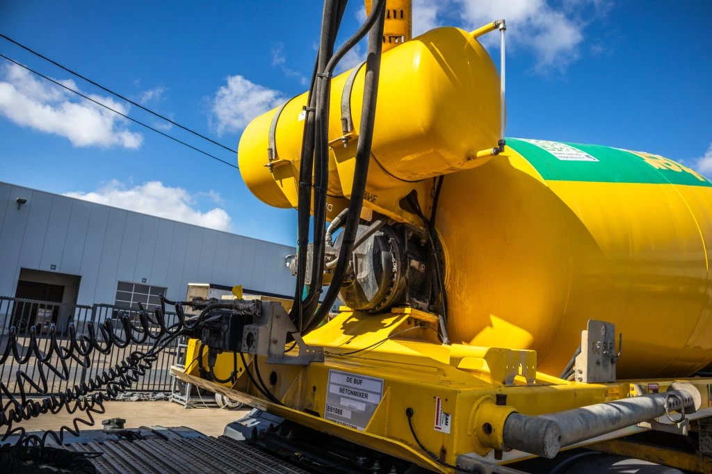 DE BUF 2016 - BETON MIXER/MALAXEUR/MISCHER-10M3 immagine 5