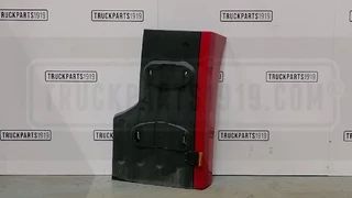 Mercedes-Benz N/A - Body & Chassis Parts Spatbord voor Re. MB MP4 bild 1