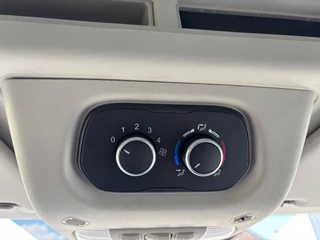 Ford Transit 2022 - 2.0TDCI L2H2 9 Personen Airco Cruisecontrol 4x OP VOORRAAD изображение 14