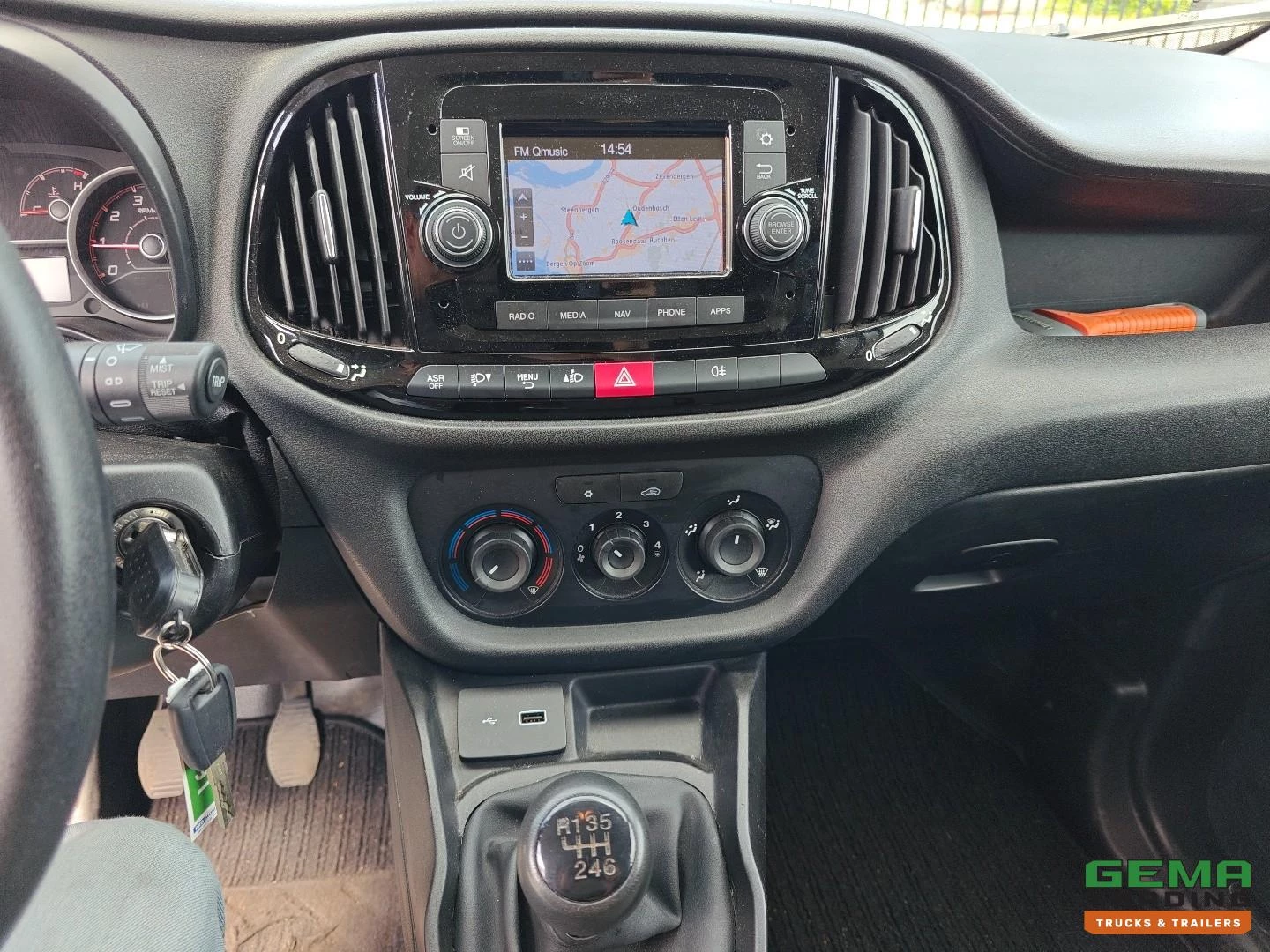 Fiat FIAT DOBLO' 2019 immagine 17