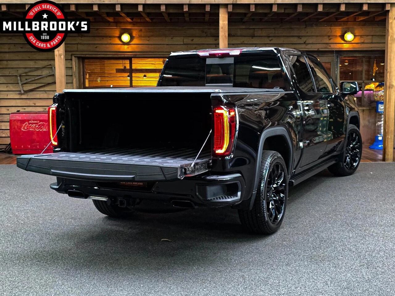 GMC Sierra 2024 - Denali Black edition 6.2L V8 obrázek 11