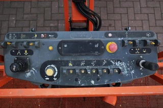 JLG 2015 - 600AJ Valid inspection, Diesel, 4x4 Drive, 20.5 m image 3 miniature