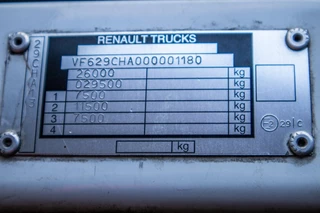 Renault N/A 2010 - PREMIUM 310DXI+E5+CARRIER+ENGINE PROBLEM image 13