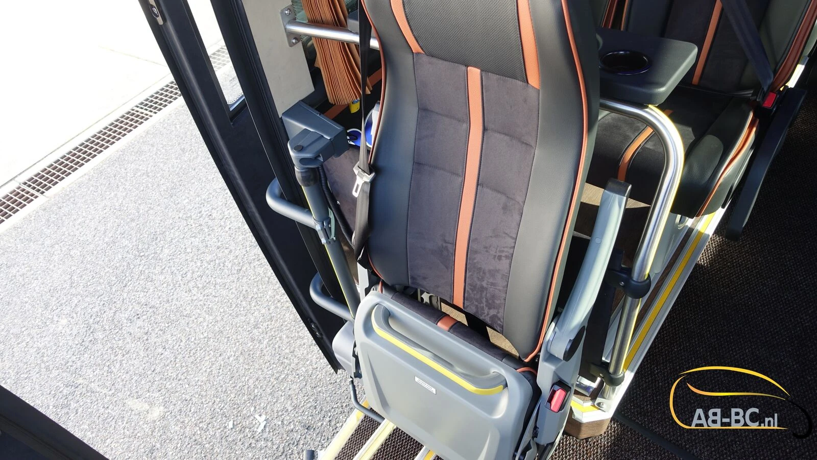 Iveco Rosero First Busworld Edition 31 Seats EURO 6 2026 afbeelding 59