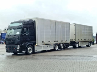 Volvo FH 2013 - 13.460 Globetrotter XL 6x2 - Box with side doors - Loadlift + Kelberg trailer 2012 with loadlift afbeelding 3