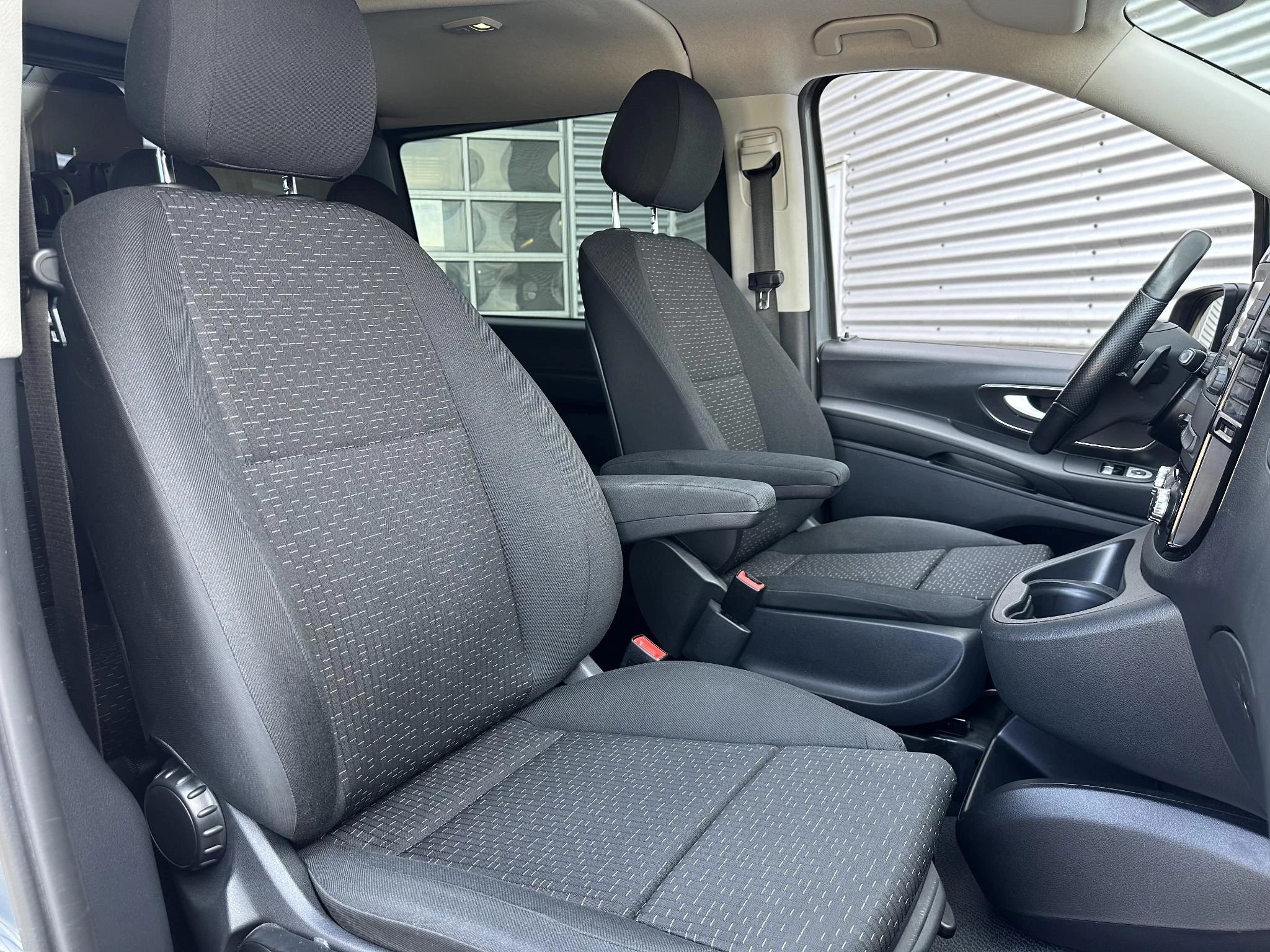 Mercedes-Benz Vito 2023 - 116 CDI Dubbele Cabine Navigatie Camera afbeelding 9