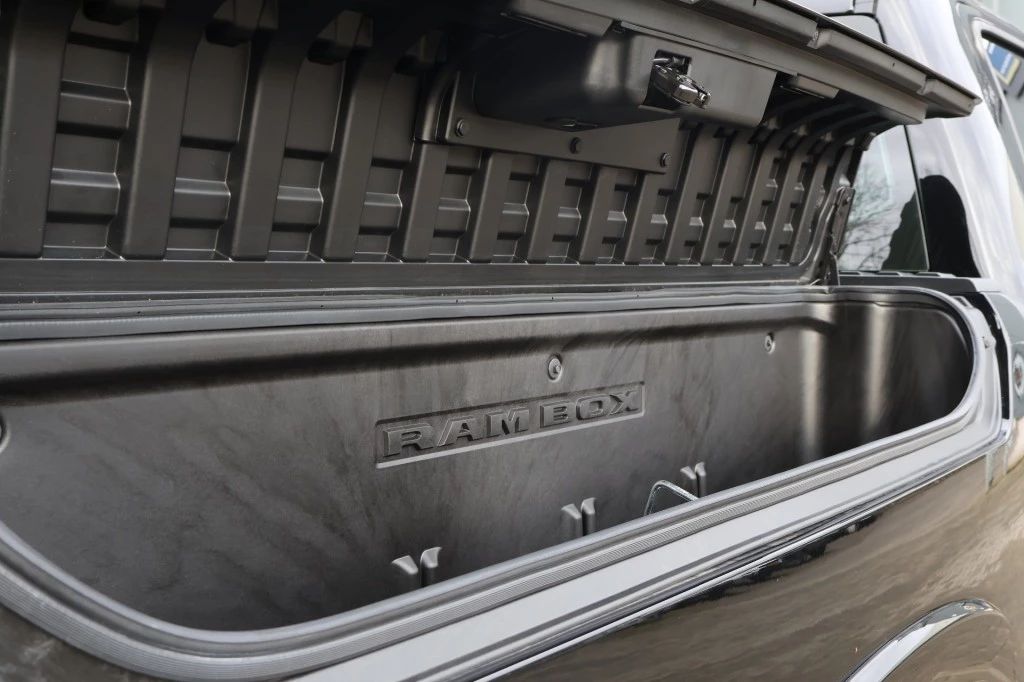 Dodge Ram 2024 - 5.7i V8 HEMI LIMITED Night Edition / NIEUW/BPM VRIJ изображение 27