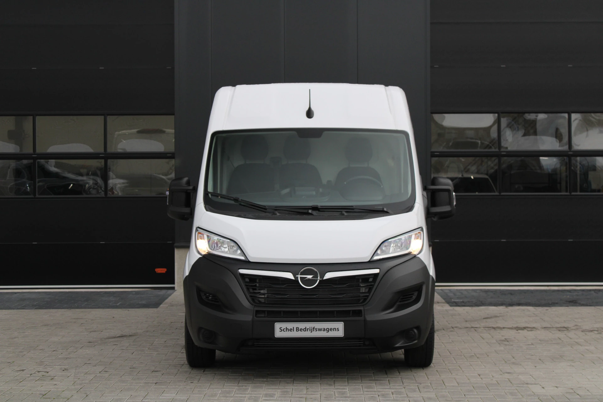 Opel Movano 2024 - 33 2.2 CDTI 140pk L2H2 - Airco - Camera - Cruise - Blind Spot - 270 deuren - Rijklaar zdjęcie 3