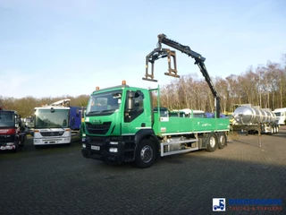 Iveco Stralis 2015 - 310 6x2 Euro 6 RHD + Atlas 129.3 crane en venta