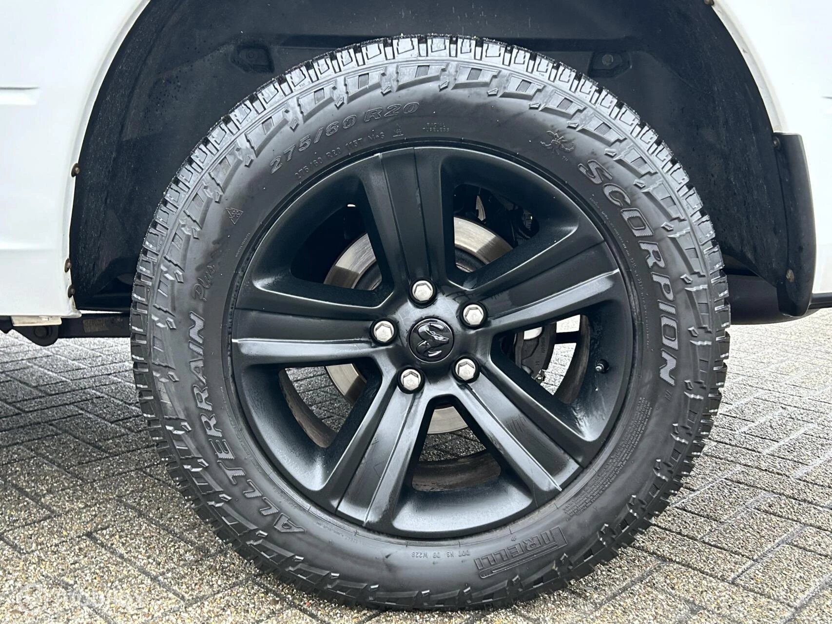 Dodge Ram 1500 2016 - Sport 5.7 V8 Crew Cab 6'4 lpg 4x4 Bild 14