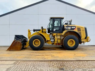Cat 2016 - 966 M - Automatic Greasing / Camera na prodej
