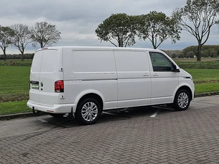 Volkswagen Transporter 2023 - 2.0 TDI image 3 thumbnail