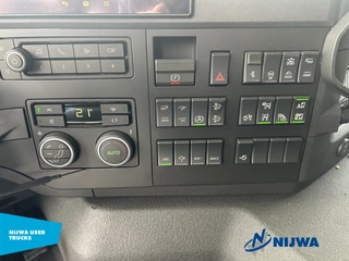 Volvo FMX 540 8x2 Hyva Haakarm + Vangmuil 2025 - N/A image 15