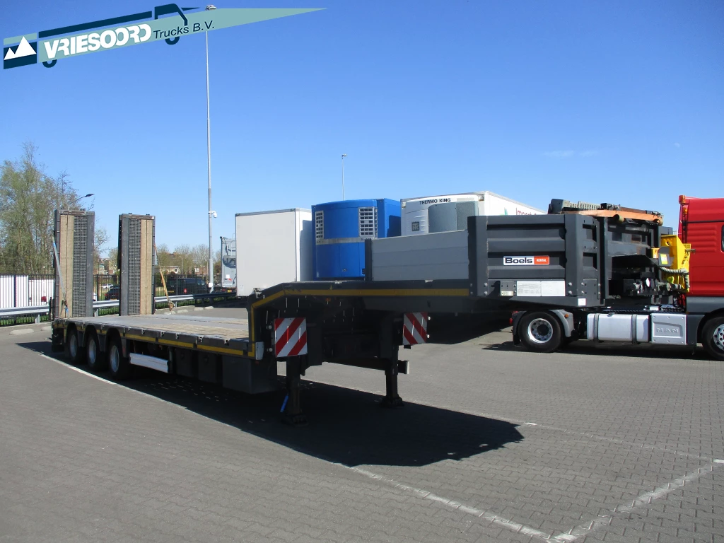 Kässbohrer 2021 - KASSBOHRER / LOWBED LB3E afbeelding 2